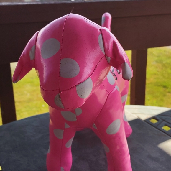 SOLD !SOLD !Very Large Lot of VS PINK DOGS. - Picture 6 of 9